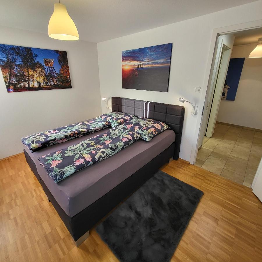 Zentrale Ferienwohnung In Aalen City Mit 4-Sternen Екстериор снимка