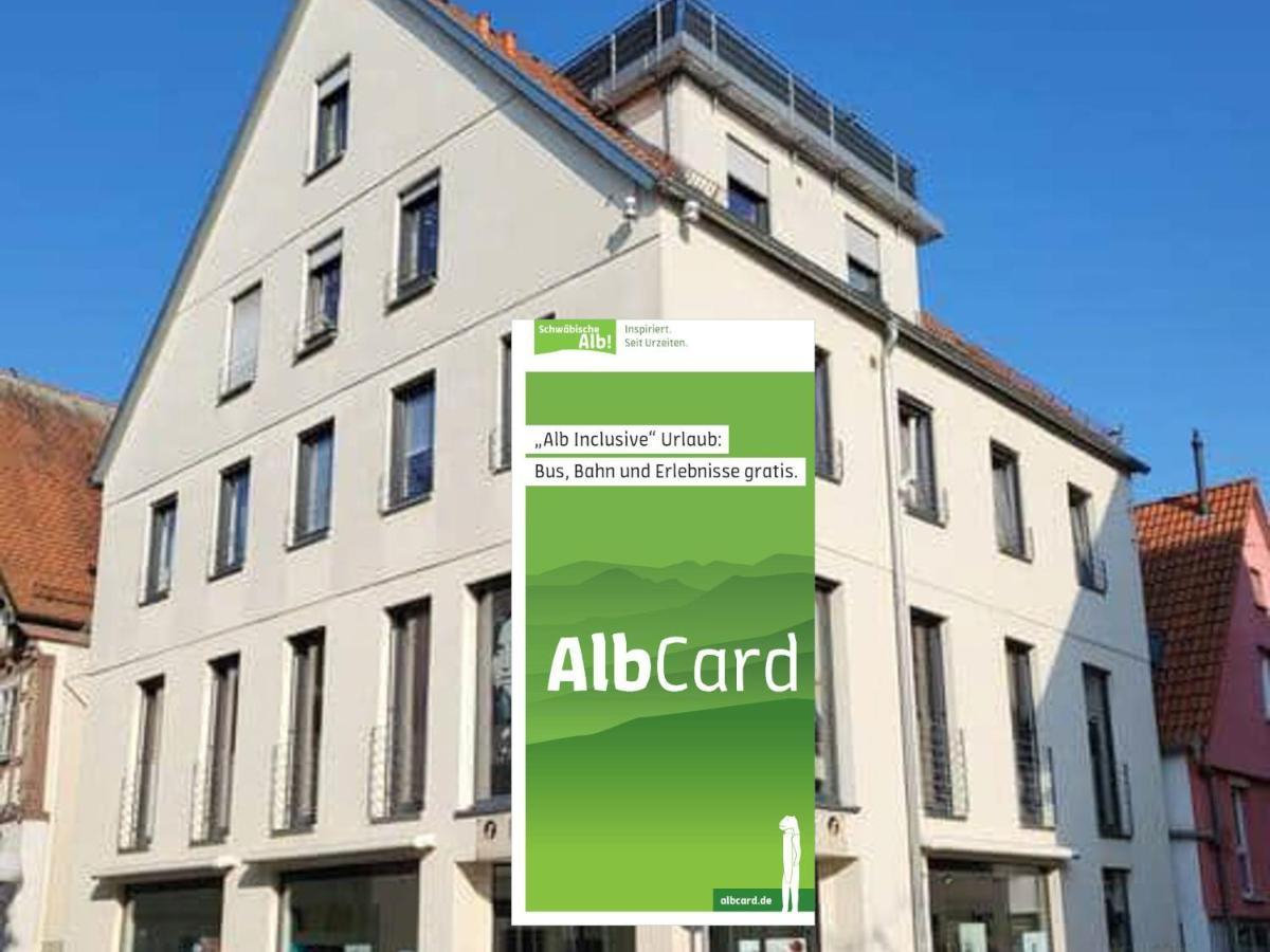 Zentrale Ferienwohnung In Aalen City Mit 4-Sternen Екстериор снимка