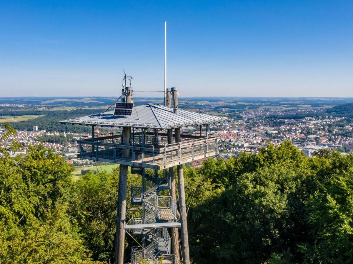 Zentrale Ferienwohnung In Aalen City Mit 4-Sternen Екстериор снимка